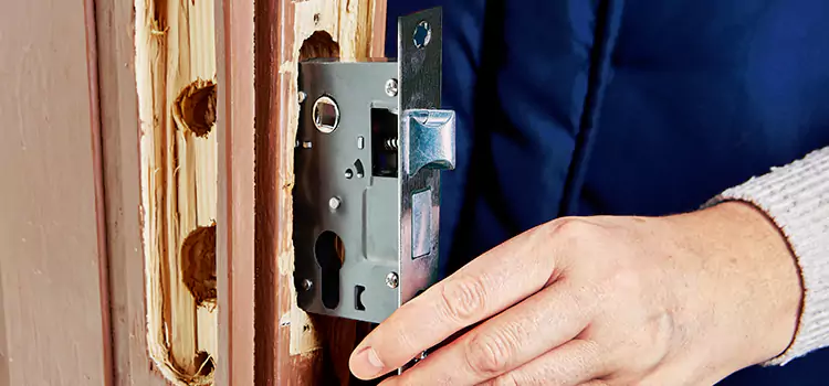 Garage Door Lock Replacement White Rock